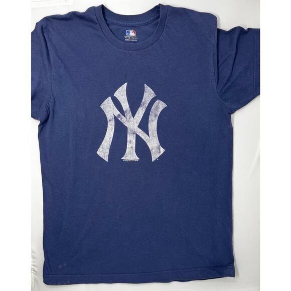MLB Genuine Merchandise New York Yankees T-shirt Size M Pre-Owned fair condition - Picture 1 of 6